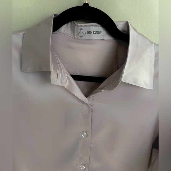 Classic satin blouse - Picture 3 of 4